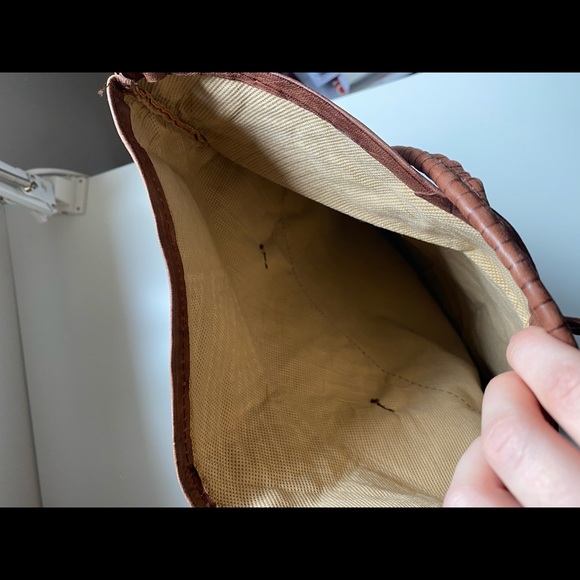 ⭐️SOLD⭐️ Boho Leather Tote - Picture 4 of 9